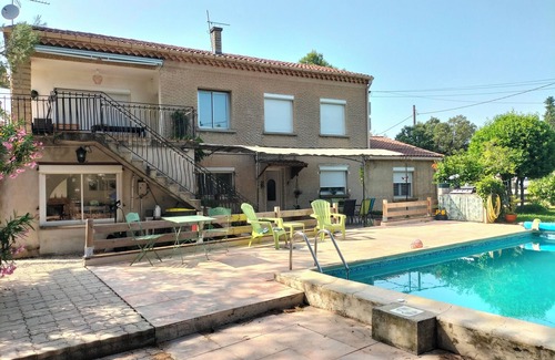 Saint-Didier Villa | COUNTRY HOUSE with swimming pool 7 pers Pets welcome