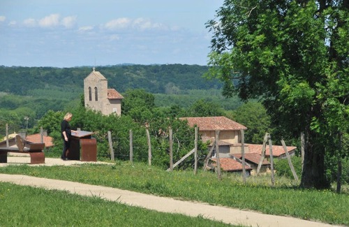 Lahonce House | Country home
