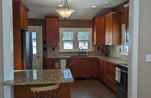 Saratoga Springs House | Country Home in Saratoga - Under 10min to Downtown + Track