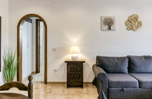 Bon Relax Villa | Country House 'Finca Pinca' with Mountain View, Wi-Fi and Air Conditioning