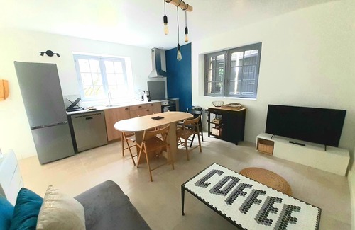 Chartrier-Ferriere House | Country house in the heart of the Causse
