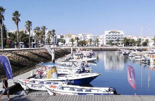 Barracao Apartment | Country house apartment with bathing lake and pool, near the beach (2-4 people)