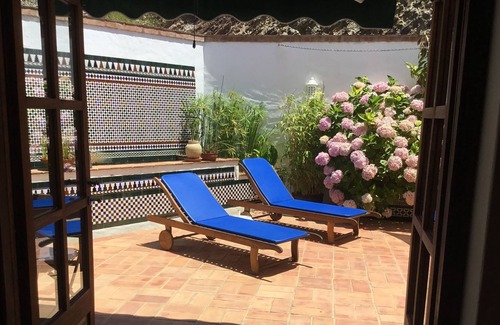 Barracao Apartment | Country house apartment with bathing lake and pool, near the beach (2-4 people)