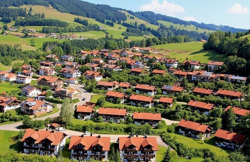 Missen Apartment | Country house apartment in a quiet location with balcony SH 4/6 - Ferienapartments Schneeheide