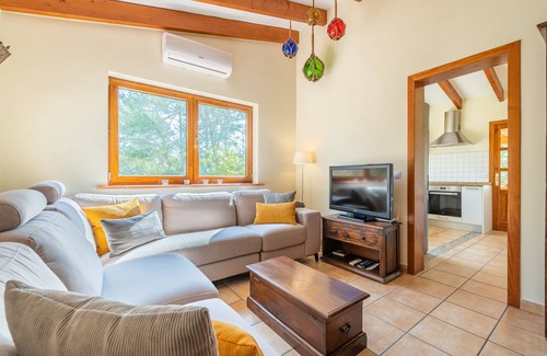 Sencelles Villa | Country House "Biniali" with Private Pool & Wi-Fi