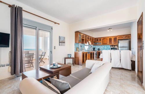 South Rhodes Apartment | Country House 'Blue Pearl Apolakkia 2' with Shared Pool, Shared Terrace and Wi-Fi