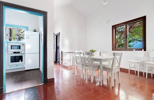La Solana House | Country House 'Finca Madroñal' with Mountain Views, Wi-Fi and Air Conditioning