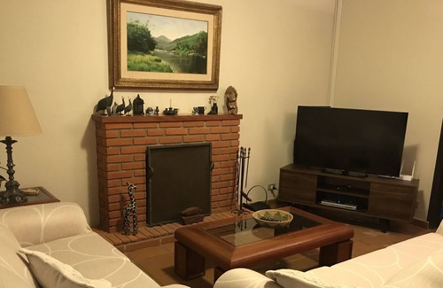 Sao Roque Cottage | Country house leisure and tranquility! Mountain weather!
