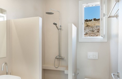 Kithnos Villa | Country House 'M Z Eternal Blue' with Sea View, Wi-Fi and Air Conditioning