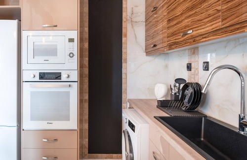 Vissa Villa | Country House 'Mont' Rock Villas 1' with Sea View, Wi-Fi and Air Conditioning