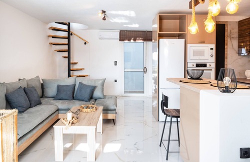 Vissa Villa | Country House 'Mont' Rock Villas 1' with Sea View, Wi-Fi and Air Conditioning