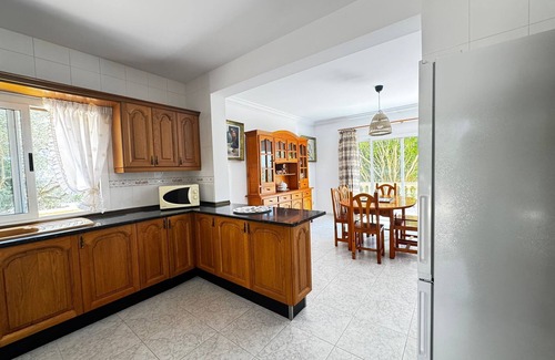 Pina Villa | Country House 'Ses Tanquetes' with Mountain View, Private Pool and Wi-Fi