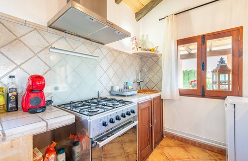 Campos Villa | Country House 'Ses Oliveres' with Mountain View, Wi-Fi and Air Conditioning