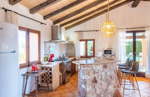 Campos Villa | Country House 'Ses Oliveres' with Mountain View, Wi-Fi and Air Conditioning