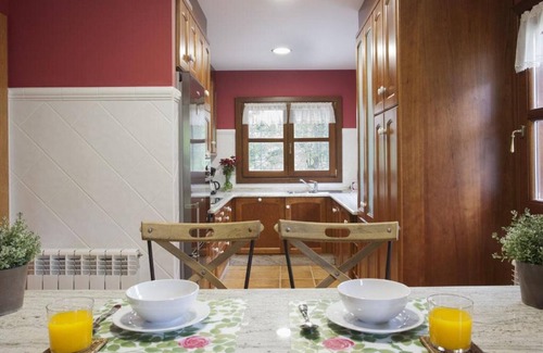 Poo House | Country House 'Tierra' with Private Terrace, Private Garden and Wi-Fi