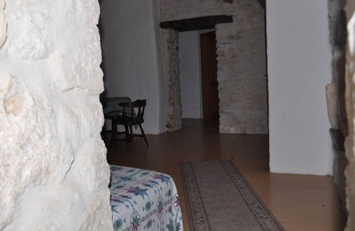 Champagne House | Country house with garden, idyllic location, 20 km from Royan, up to 10 pers.