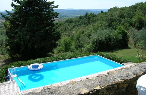 Ponte Buriano Villa | Country house with an original tower dating back to 1500. In a panoramic position, surrounded by vin