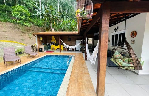 Barra Grande Cottage | Country house with beautiful mountain views.