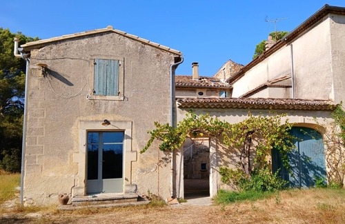 Grillon House | Country house with large swimming pool in the woods, near Grignan