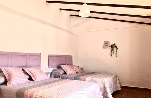 Ronda Cottage | Country house with marvelous views, barbecue and swimming pool