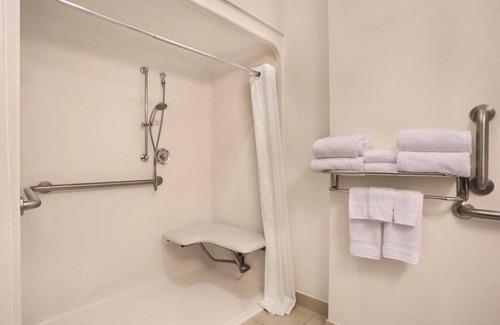 Bowling Green Hotel | Country Inn & Suites by Radisson, Bowling Green, KY