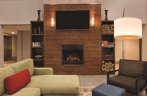 Pinellas Park Hotel | Country Inn & Suites by Radisson, St. Petersburg - Clearwater, FL
