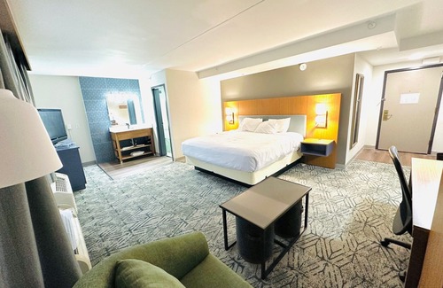 Canton Hotel | Country Inn & Suites - by Choice Hotelst, Canton near Hall of Fame
