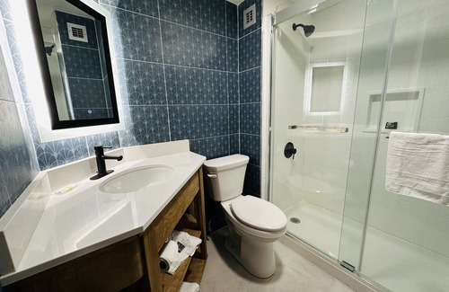 Canton Hotel | Country Inn & Suites - by Choice Hotelst, Canton near Hall of Fame