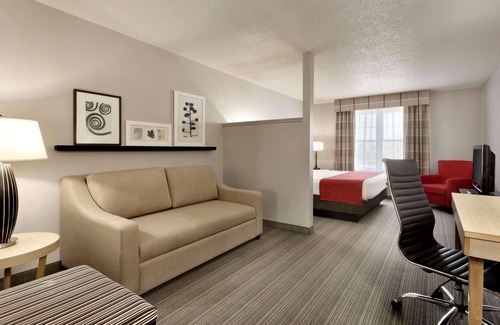 Jeffersontown Hotel | Country Inn & Suites by Radisson, Louisville East, KY