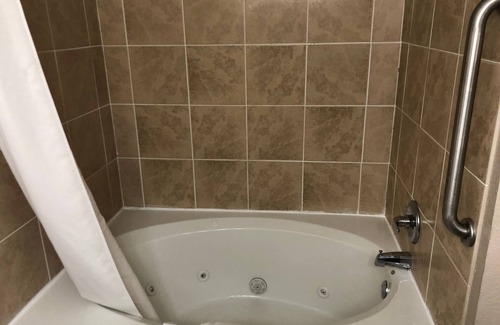 Winterville Hotel | Country Inn & Suites by Radisson, Greenville, NC
