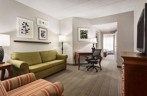 Lexington Hotel | Country Inn & Suites by Radisson, Lexington, KY