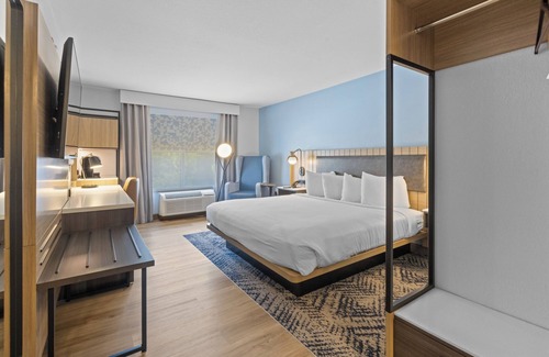 Savannah Hotel | Country Inn & Suites by Radisson, Savannah Airport, GA