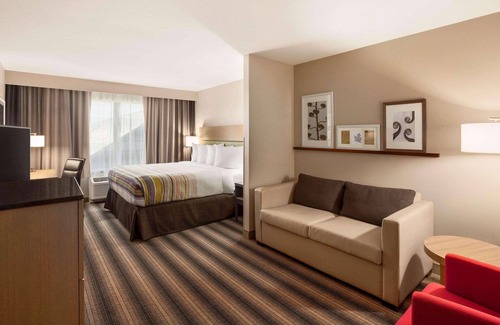 Bozeman Hotel | Country Inn & Suites by Radisson, Bozeman, MT