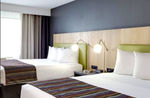 Frederick Hotel | Country Inn & Suites by Radisson, Frederick, MD