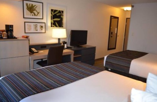 Frederick Hotel | Country Inn & Suites by Radisson, Frederick, MD