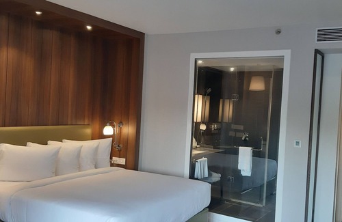 Jammu Hotel | Country Inn & Suites By Radisson Jammu