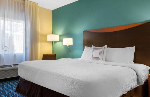 Bismarck Hotel | Country Inn & Suites by Radisson, Bismarck-Mandan