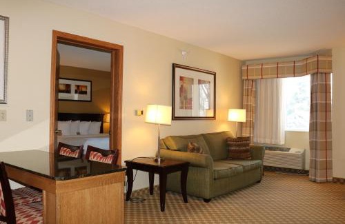 Lincoln Hotel | Country Inn & Suites by Radisson, Lincoln North Hotel and Conference Center, NE