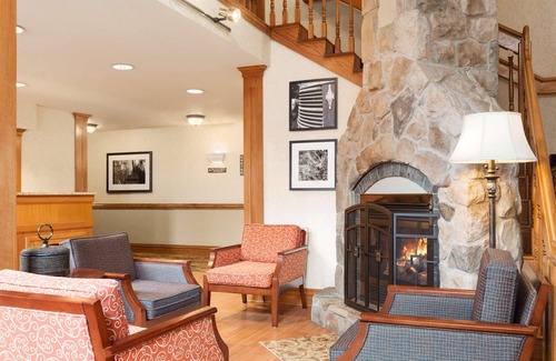 Lincoln Hotel | Country Inn & Suites by Radisson, Lincoln North Hotel and Conference Center, NE