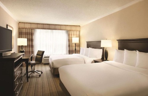 Eagan Park Hotel | Country Inn & Suites By Radisson, Atlanta Airport North, GA