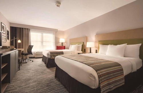 Galena Hotel | Country Inn & Suites by Radisson, Galena, IL