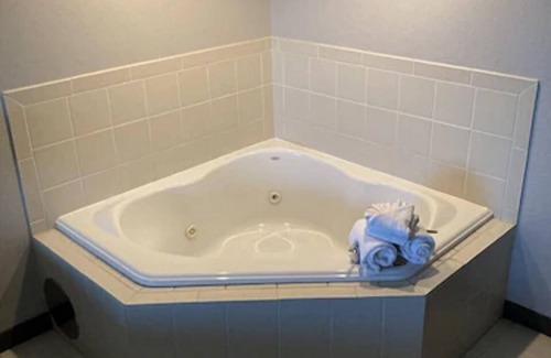 Galena Hotel | Country Inn & Suites by Radisson, Galena, IL