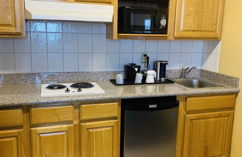 San Jose Hotel | Country Inn & Suites by Radisson, San Jose International Airport, CA