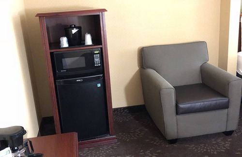 San Jose Hotel | Country Inn & Suites by Radisson, San Jose International Airport, CA