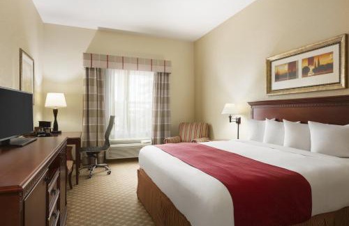 Macon Hotel | Country Inn & Suites by Radisson, Macon North, GA