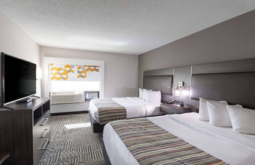 Huntersville Hotel | Country Inn & Suites by Radisson, Lake Norman Huntersville, NC