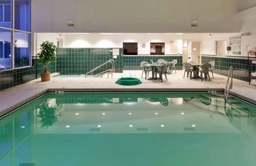 Mount Morris Hotel | Country Inn & Suites by Radisson, Mount Morris, NY