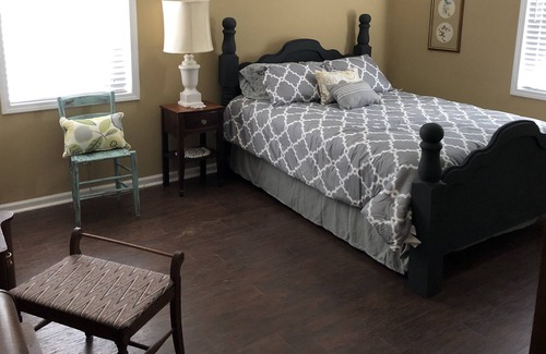 Pontotoc House | Country Oasis centrally located