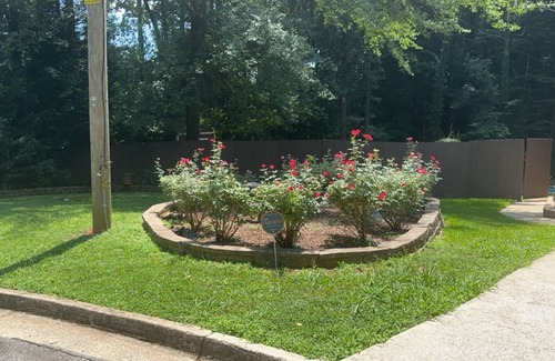 Clarkston House | Country Oasis in the Cityn Nearly an acre of land outside of PONCE City Market