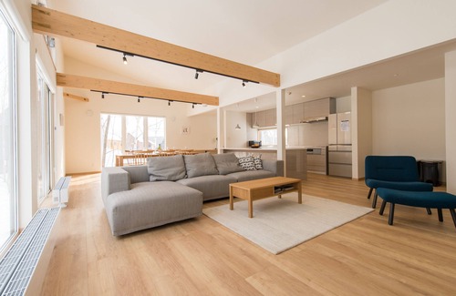 Hirafu Hotel | Country Resort Niseko